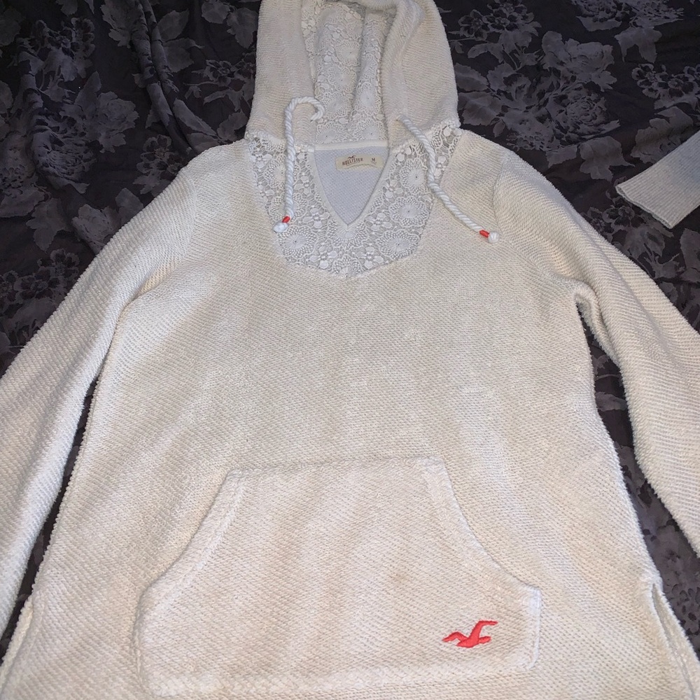 Hollister hoodie sweater